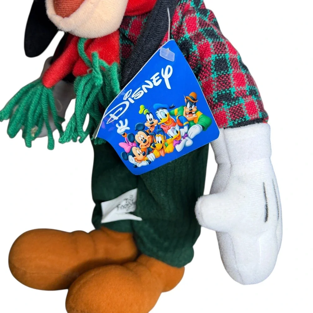 Disney Goofy Plush Toy Holiday Christmas Santa Hat Plaid‎ Scarf Green Pants